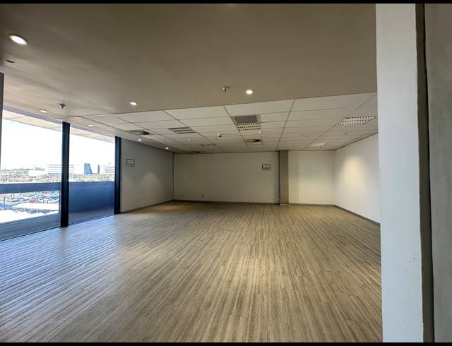 2,095M² OFFICE TO LET IN CENTURION CENTRAL